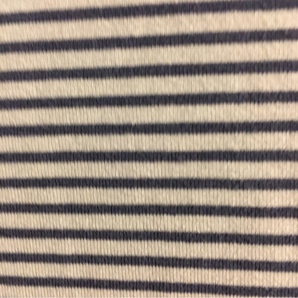 XXL Bundle! Two High Quality T-shirts•Nike and Old Navy Luxe - Picture 11 of 14